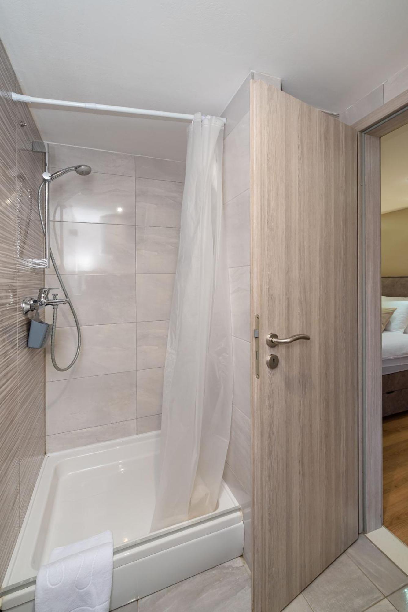 Star Room Ζαντάρ Εξωτερικό φωτογραφία